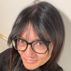 chiara, Babysitter a Calvagese della Riviera