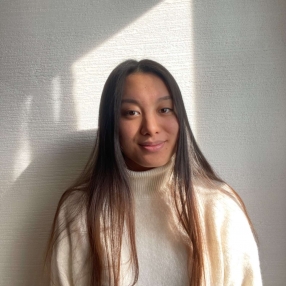 Valentina, Babysitter a Illasi