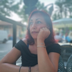 miriam, Babysitter a Calco