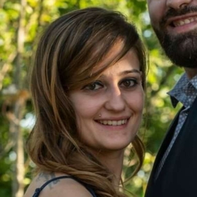 chiara, Babysitter a Pianello Vallesina