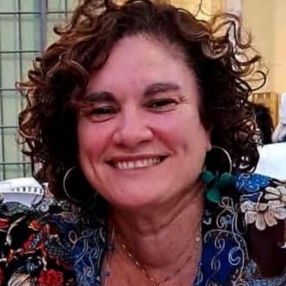 Carina Viviana, Babysitter a Ponte San Giovanni