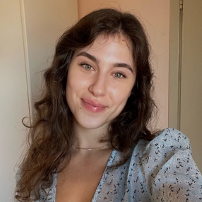 Micol, Babysitter in Istrana