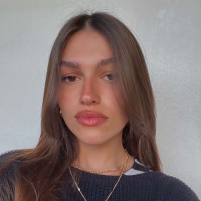 Nina, Babysitter a Quiliano