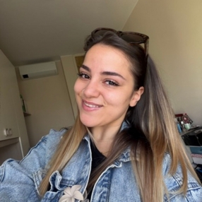 Caterina, Babysitter a Baranzate