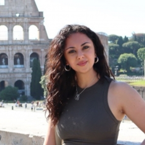 Sabrina, Babysitter a Roma
