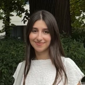 Negin, Babysitter in Seveso