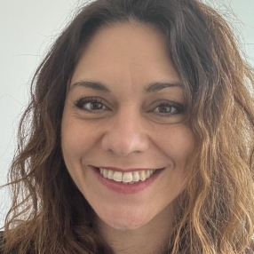 Chiara, Famiglia a Salerno