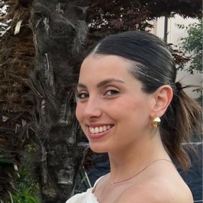 Giulia, Babysitter a San Martino Buon Albergo