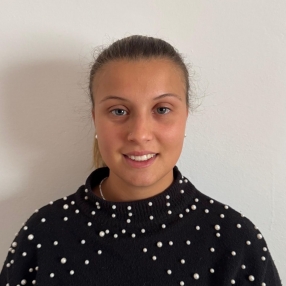 Alessia, Babysitter a Ispra