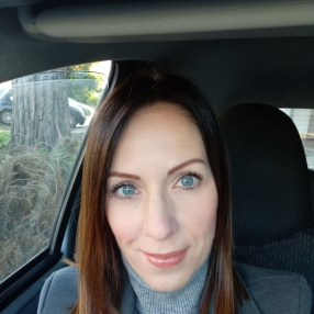 Tiziana , Babysitter a Nettuno