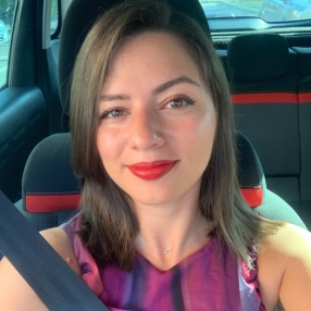 Adriana, Babysitter a Cuneo