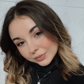 Cinzia, Babysitter a Grumo Nevano
