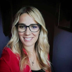 Daniela, Babysitter a Città metropolitana di Messina