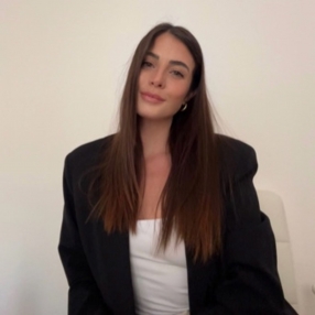 Giorgia, Babysitter a Livorno