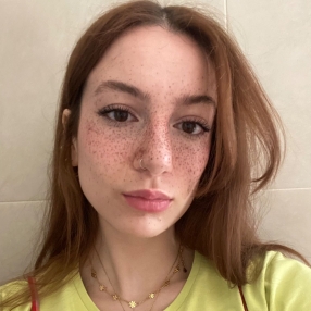 Alice, Babysitter in Cassina De' Pecchi