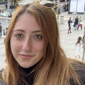 Cristina, Babysitter a Seveso