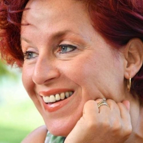 Chiara, Babysitter a Caselle