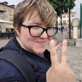 Gloria, Babysitter in Casorate primo