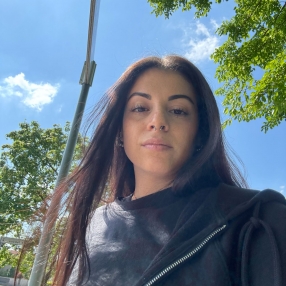 Claudia, Babysitter a Corsico