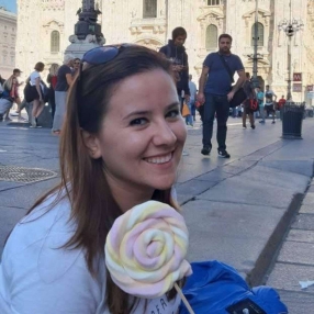 Nevila, Babysitter a San Donato Milanese