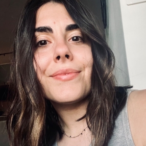 Antonia, Babysitter a Rovello Porro