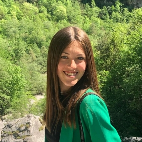 Sara, Babysitter a Provincia di Belluno