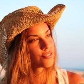 Carlotta, Babysitter a Prato