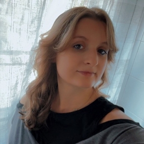Alessia, Babysitter a Bollate