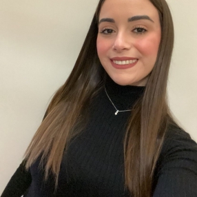 Chiara, Babysitter a Sicilia