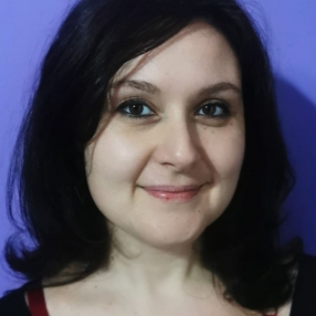 Ester, Babysitter a Bologna