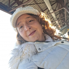 Carmela, Babysitter in San Giorgio piacentino
