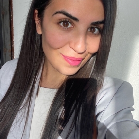 Giulia, Babysitter a Sennori