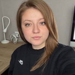 Evelin, Babysitter a Fiorano modenese