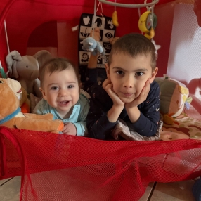 Mara, Famiglia a Foligno