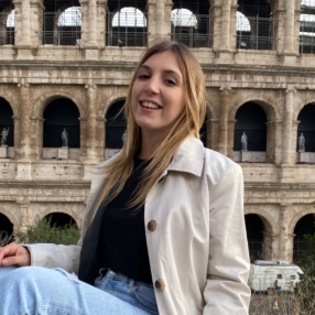 Martina, Babysitter a Oderzo