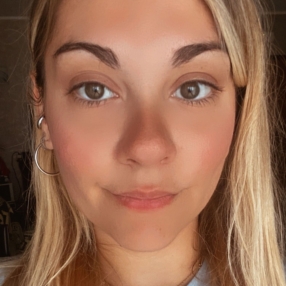 Alessia, Babysitter in Valenzano