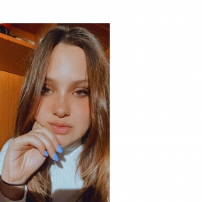 Nicole, Babysitter a Marcallo con Casone