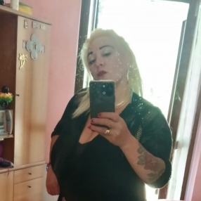 yaimara, Babysitter a Scanzorosciate