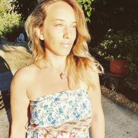 Sofia, Babysitter a Provincia di Pesaro e Urbino