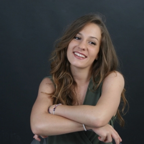 Chiara, Babysitter a Genova