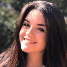Chiara, Babysitter a Isola delle Femmine