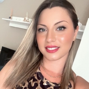Daniela, Babysitter a Partinico