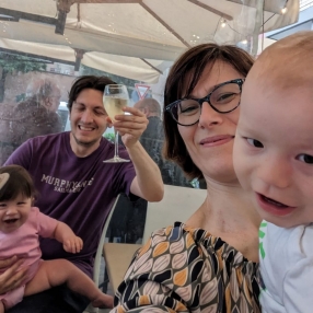 Al, Famiglia a Roma