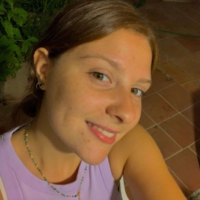 Laura, Babysitter in Lenola