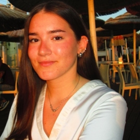 Dorotea, Babysitter a Castellucchio