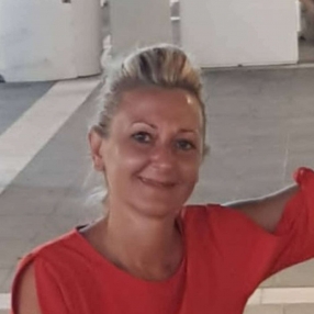 Loredana, Babysitter in Anzano del Parco