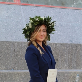 Martina, Babysitter a Portici