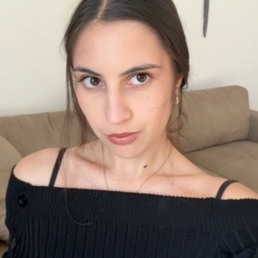 Arianna, Babysitter a Città Metropolitana di Genova