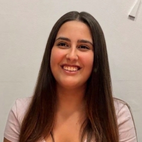 Giulia, Babysitter a Volvera