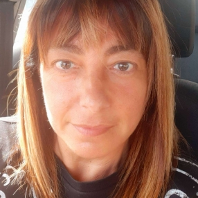 Gabriella, Babysitter a Aci Sant'antonio